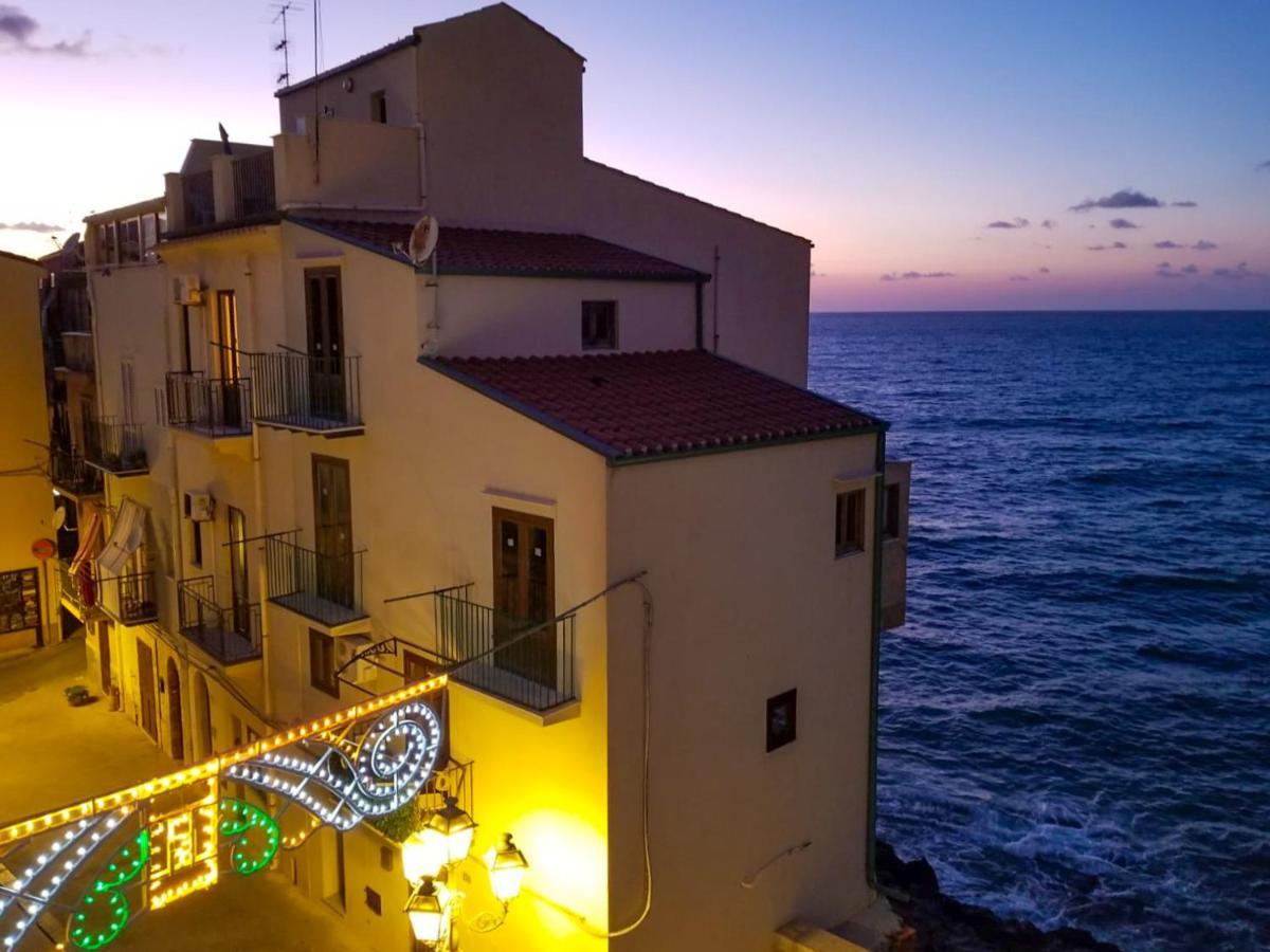 Tra La Rocca E Il Mare Di Cefalù Esterno foto